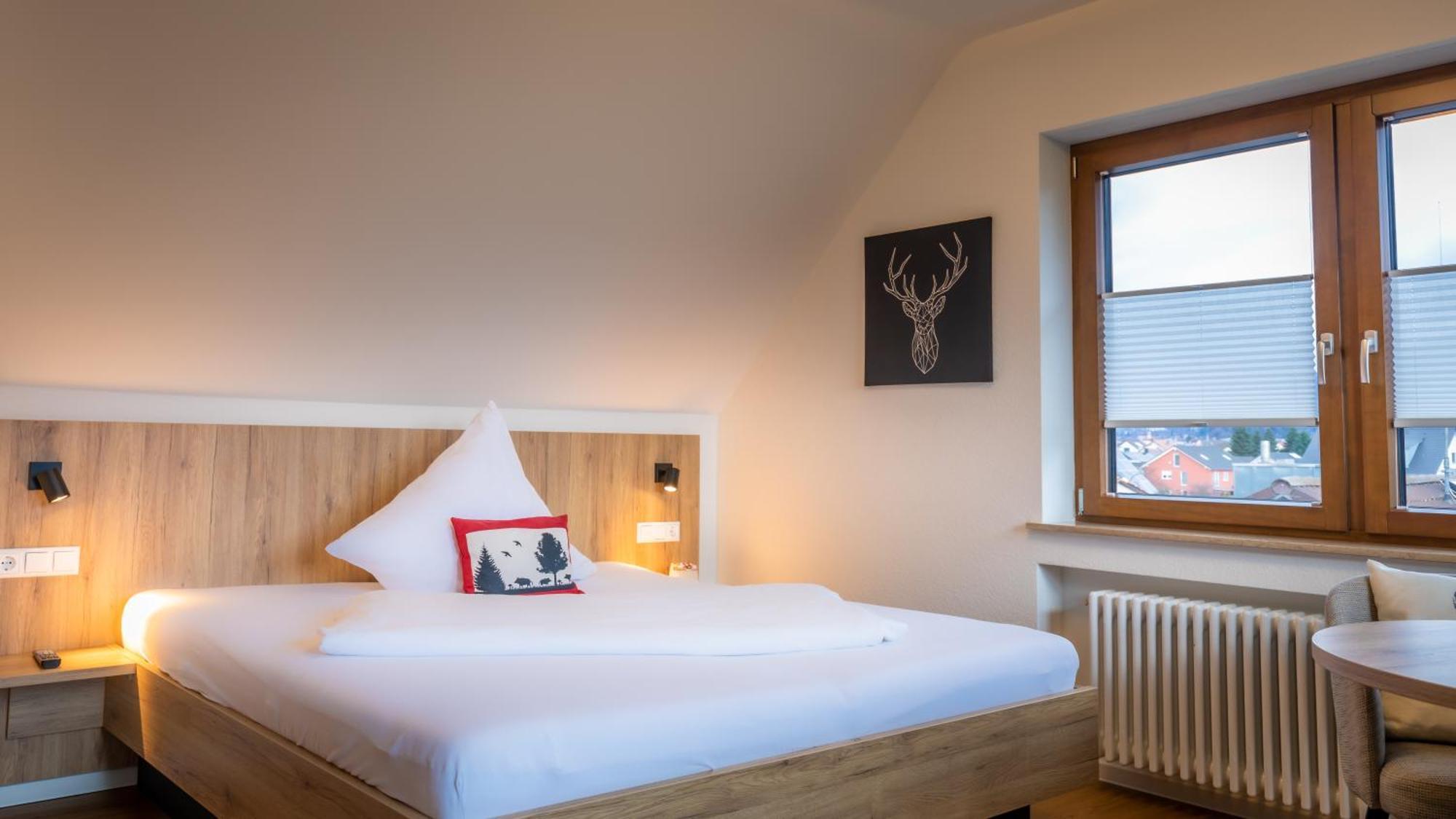 Gasthaus Hirschenstube & Gaestehaus Gehri Waldkirch Kültér fotó